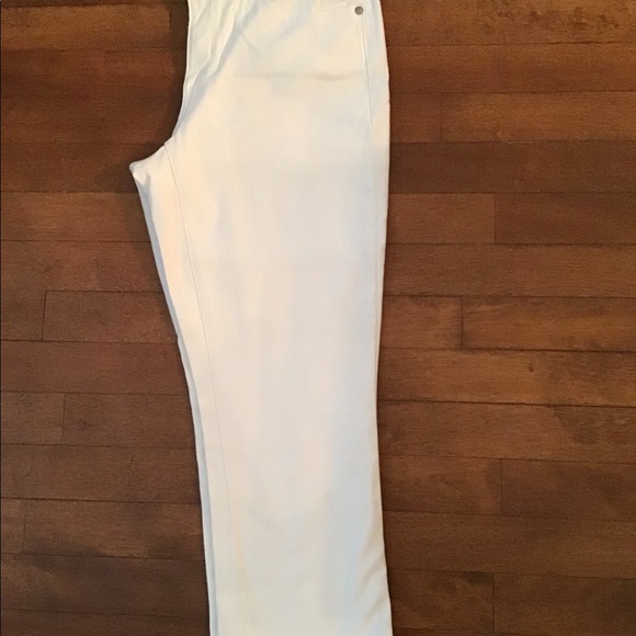 NWOT Vintage America Boho Cropped Jeans - Picture 7 of 7